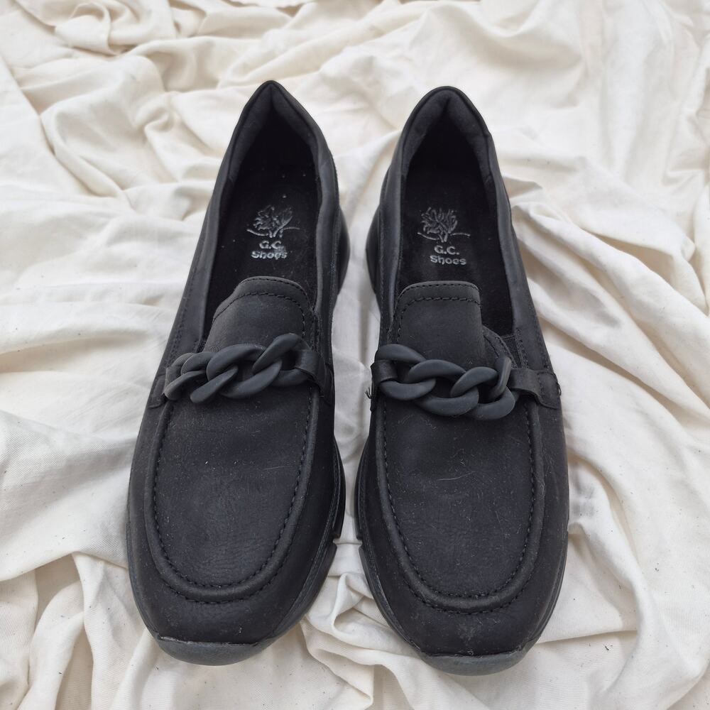 GC Shoes Molly Loafers Black slip-on matte black chain women's SIZE 8.5